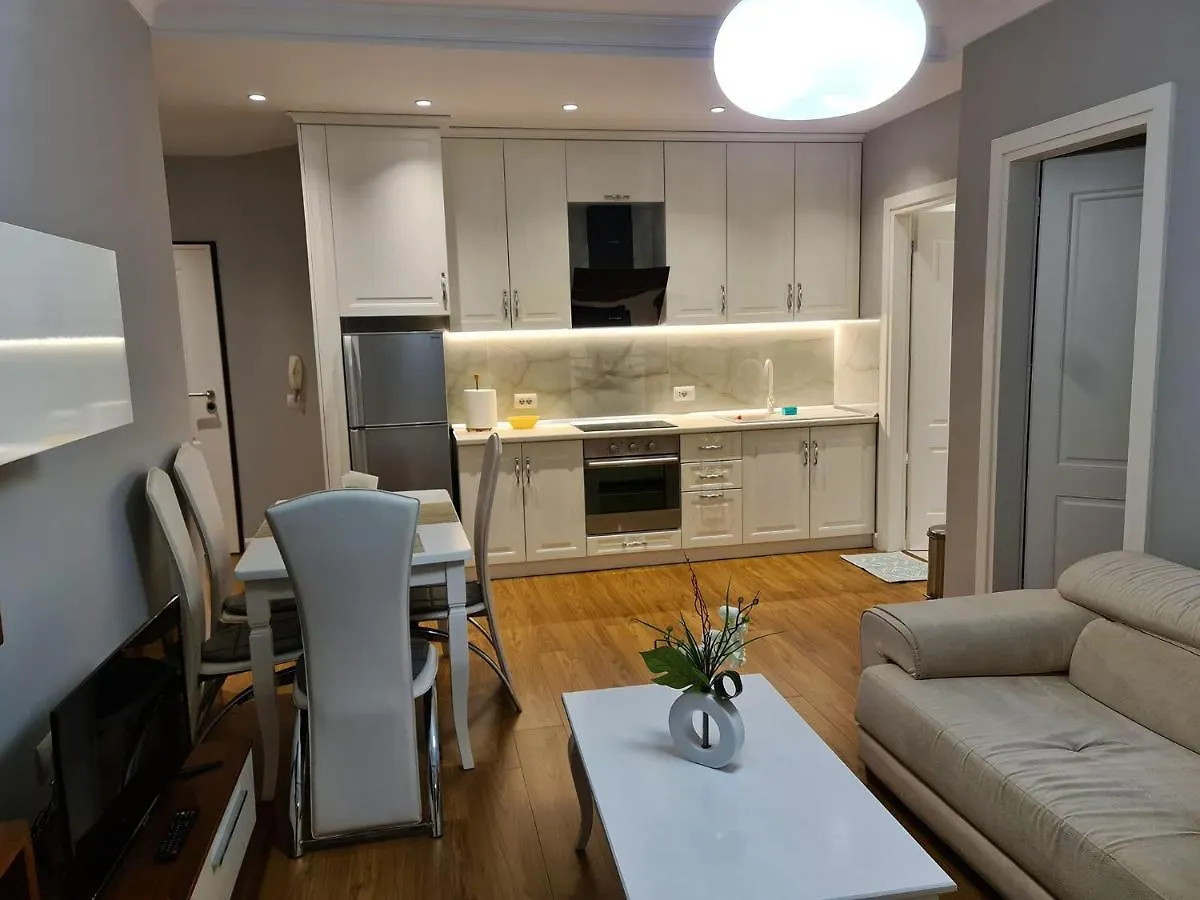Comfort Apartment Tirana Center