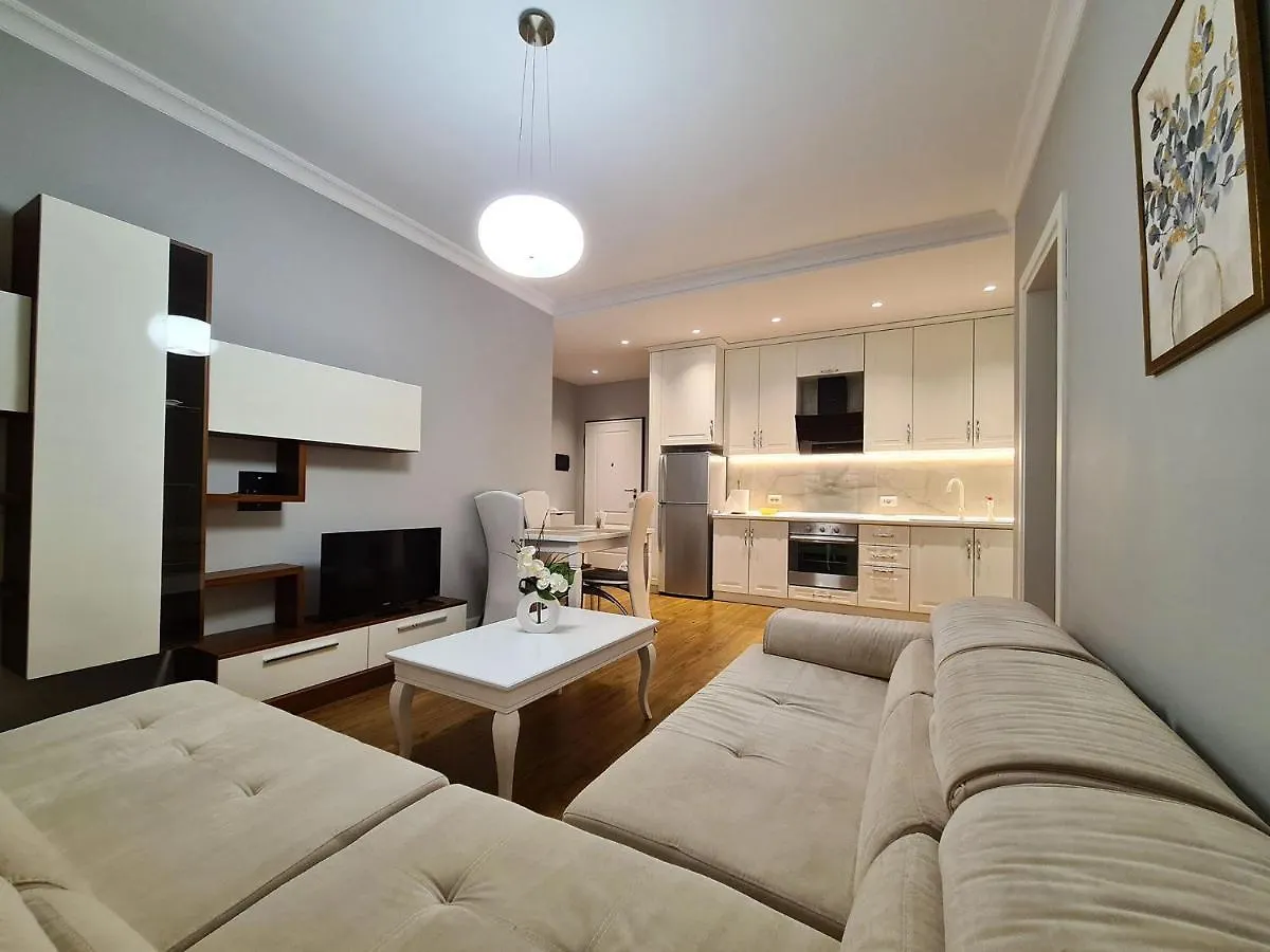 Comfort Apartment Tirana Center 0*,  Albánie